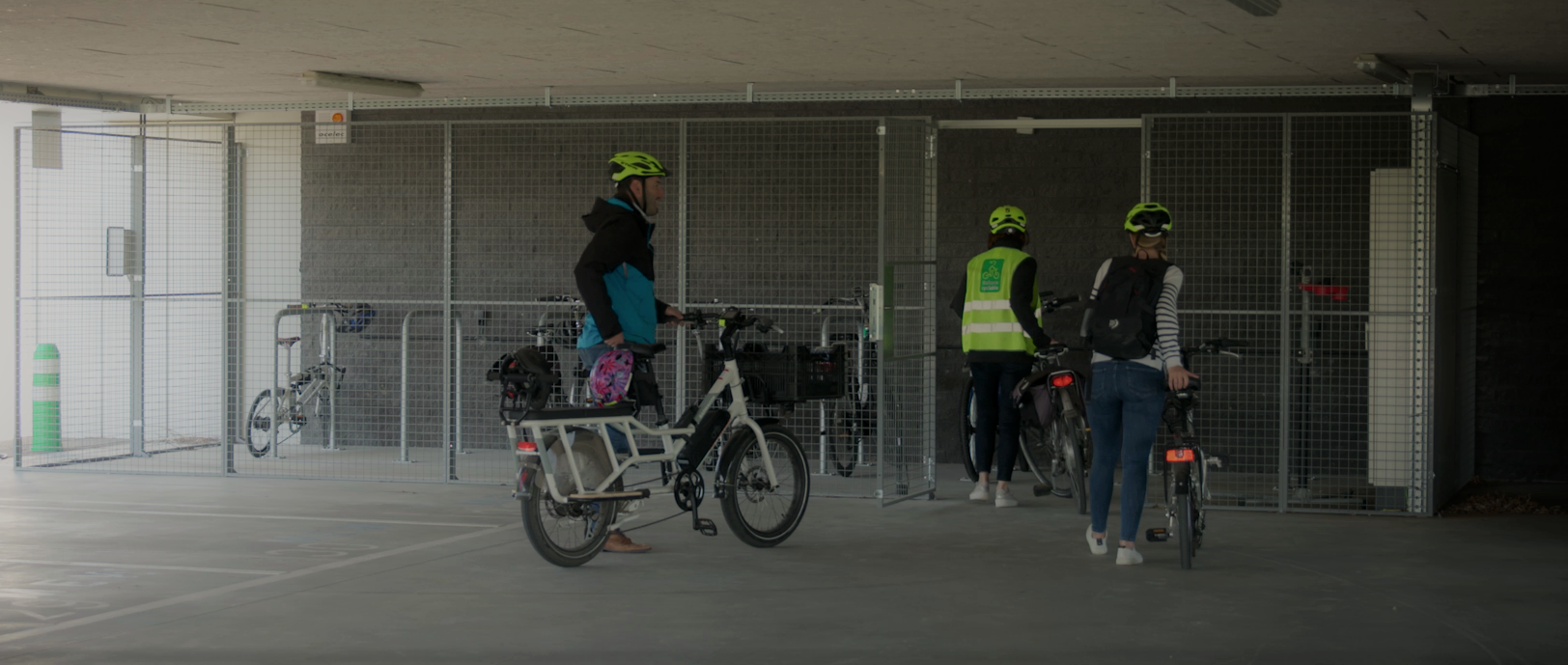 Un parking vélo sécurisé et confortable - Tous Vélo-Actifs !